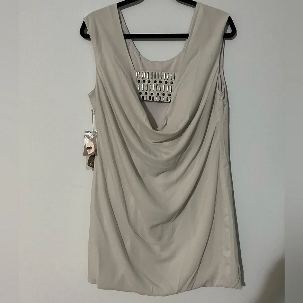 Love 21 Light Grey Short Length‎ Dress Beading Low Back Size Large - Picture 2 of 4